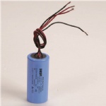 Motor run capacitor